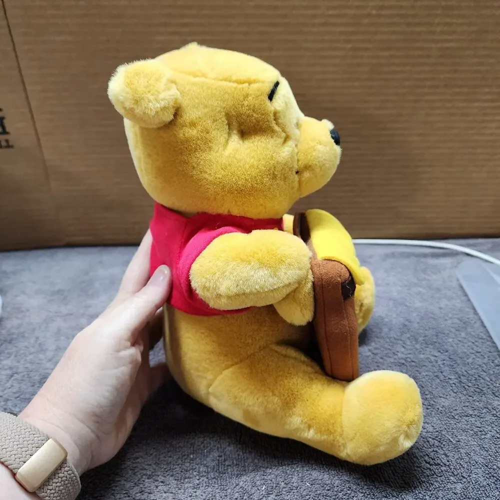 Winnie the Pooh plush with picture frame b50